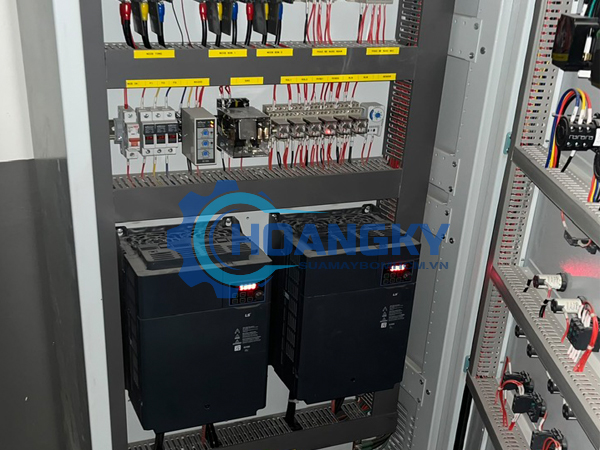 Sửa Tủ Điện Máy Bơm Nước Tại TPHCM